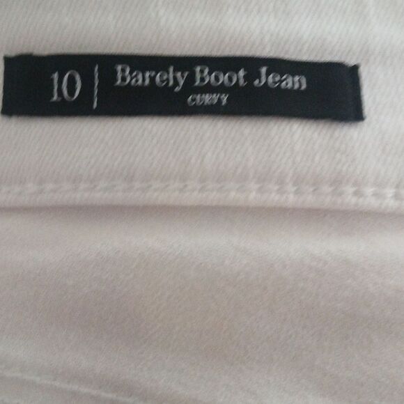 Talbots white Curvy Barely Boot Jeans  Sz 10 NWOT - Picture 7 of 9